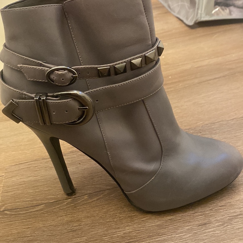 BCBGENERATION booties - Picture 6 of 7
